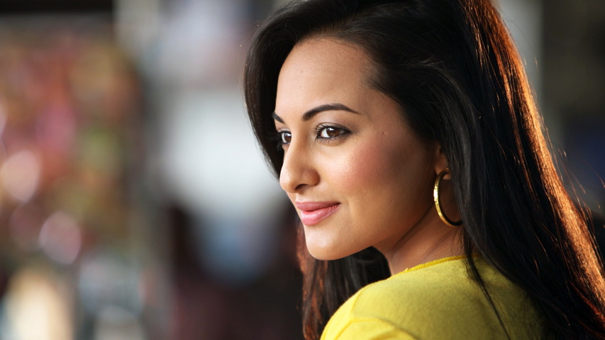 2013 Sonakshi Sinha Wallpaper - Download to your mobile from PHONEKY