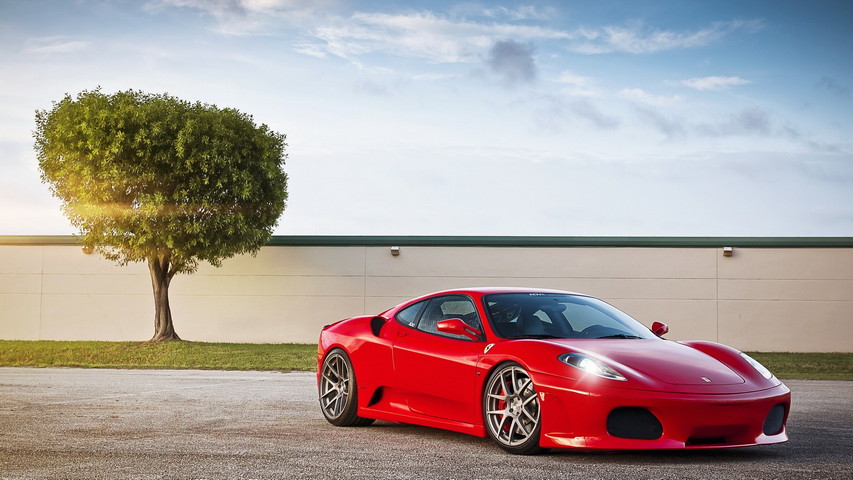 Download Wallpaper Mobil Sport Ferrari
