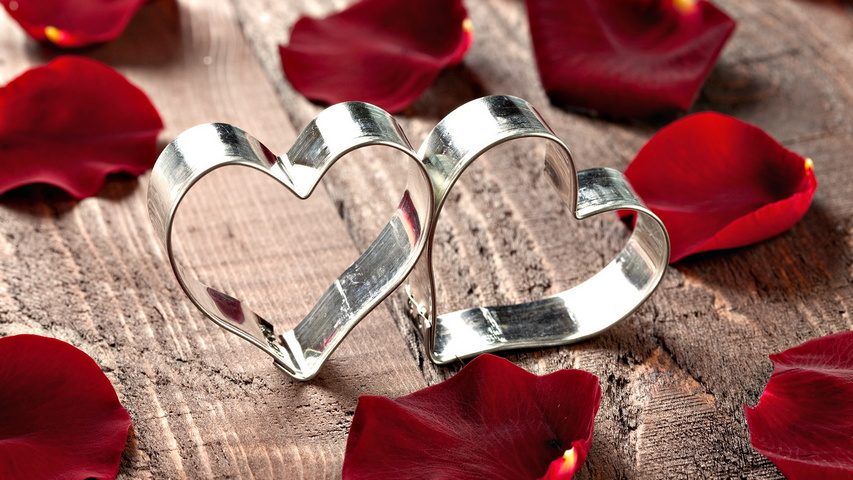 Heart Shape Metal Ring