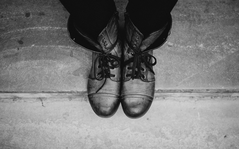 Shoes Wallpaper - Download to your mobile from PHONEKY