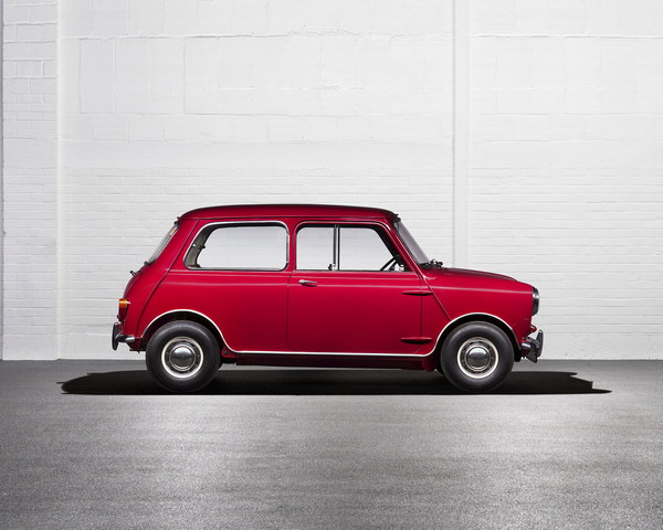 Mini Red Classic Wallpaper - Download to your mobile from PHONEKY