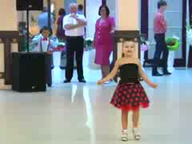Must Watch Funny Video- Kids Dancing