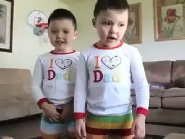 Funny Kids Dancing