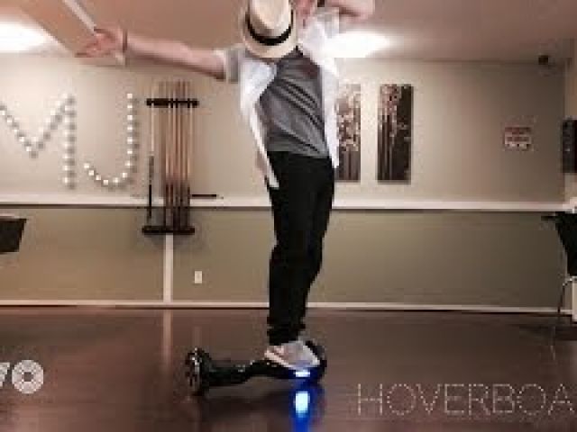 Michael Jackson Dancing on the Hoverboard