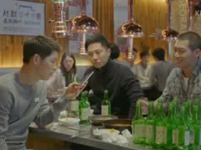 [ENGSUB] Desc3ndants of the Sun Ep13 - Song Joongki-Jingoo Getting Drunk Cut