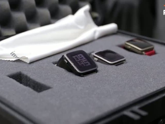 Industry News - Pebble Time Steel - Hands-on - MWC 2015