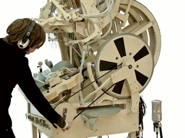 Wintergatan - Marble Machine - music instrument using 2000 marbles