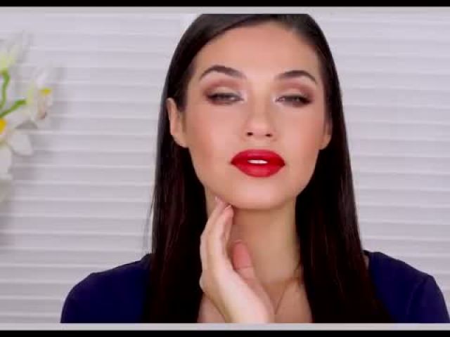 Scarlett Johansson Inspired Holiday Makeup Holiday Party Drugstore Makeup Tutorial Eman