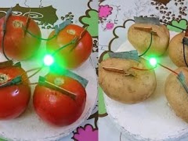 How to Produce Electricity using Tomato and Potato