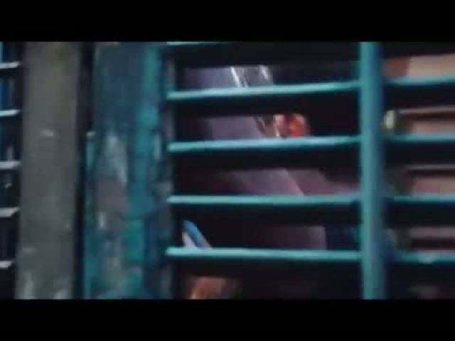 Zac Efron and Taylor Schilling Scene The Lucky One