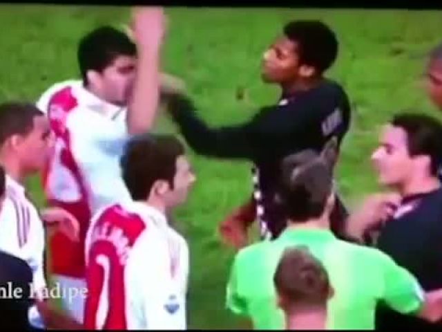 Footballer Bites Opponents !