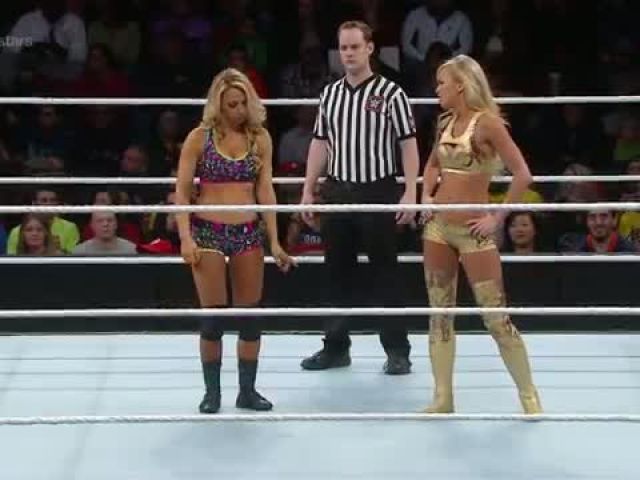 Emma vs. Summer Rae- WWE Superstars
