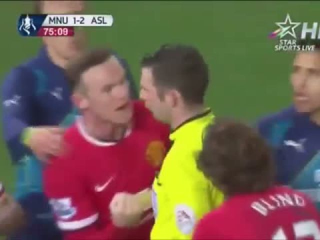 Di Maria dive and get two yellow card in 10s - Arsenal vs Manchester United 2-1 FA Cup 2015