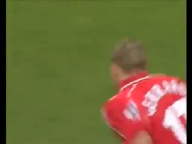 Steven Gerrard First Goal Vs Man Utd - 2001