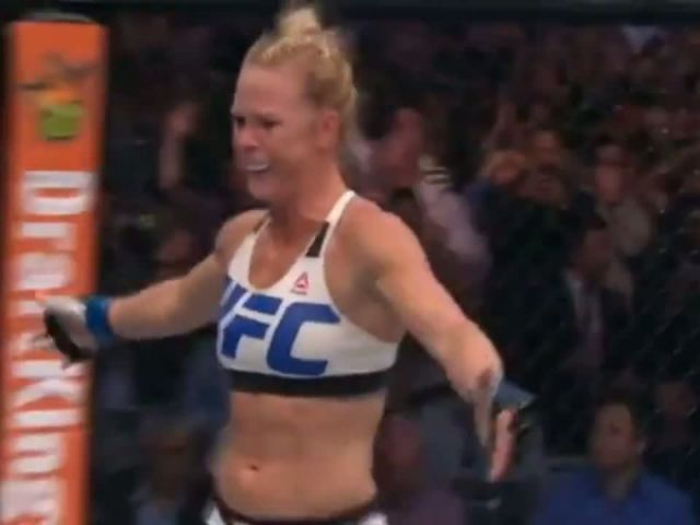 Ronda Rousey vs Holly Holm KO (Head Kick Knockout)