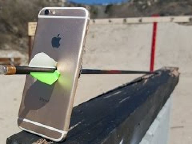 iPhone 6S Arrow Scratch Test