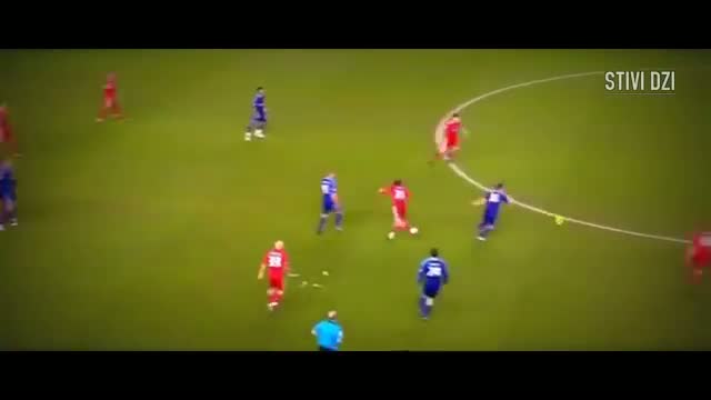 Torres vs Suarez - Beautiful Goals
