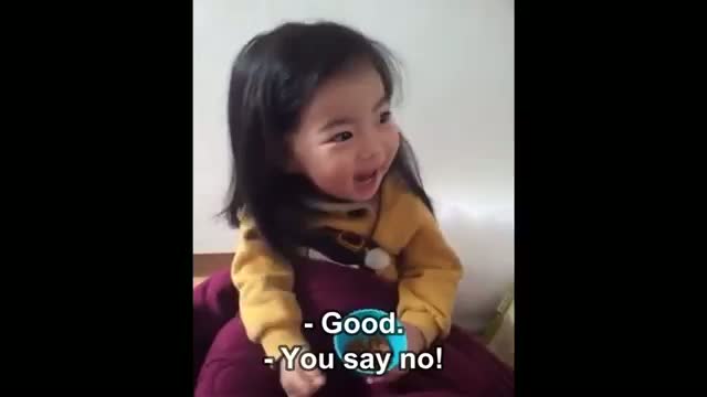 Mom Tries to Teach Adorable Girl Life Lesson