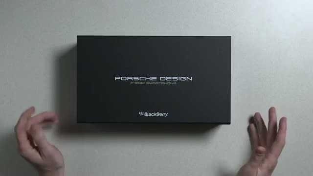 Porsche Design P'9982 smartphone from BlackBerry unboxing