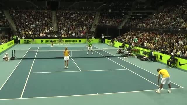 Federer-Sharapova vs Nadal-Azarenka at Nike Clash of The Champions